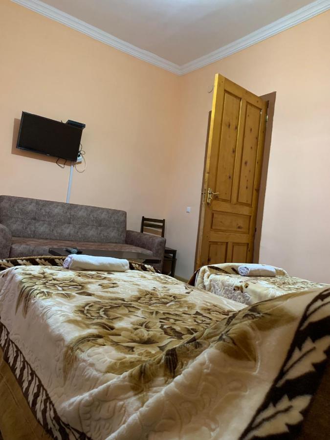 Hotel Kakhaberi Tetritskaro Exteriör bild