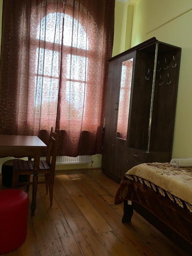 Hotel Kakhaberi Tetritskaro Exteriör bild
